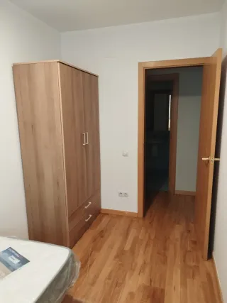 Se alquila dos habitaciones
