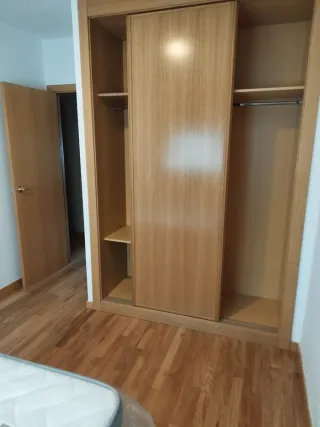 Se alquila dos habitaciones