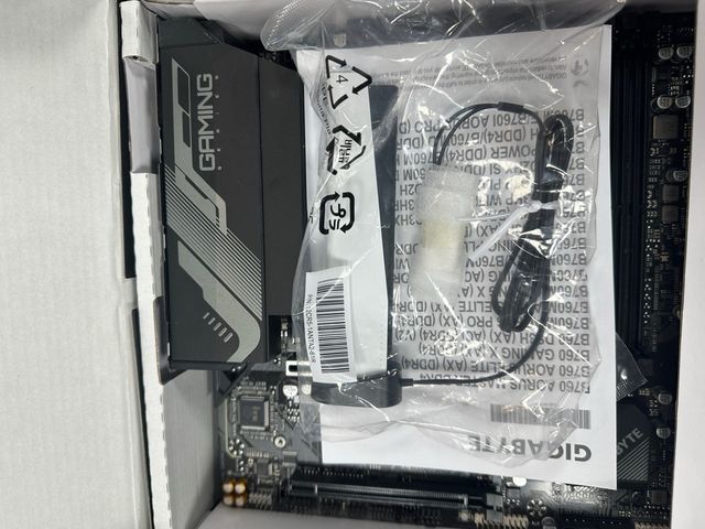GIGABYTE B760M Gaming X AX Placa Base - Co #066687