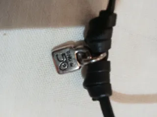Pulsera Uno de 50 Negra y Plateada