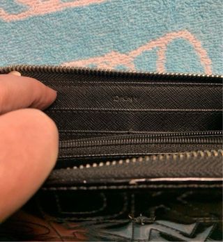 Monedero DKNY Charol