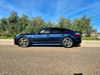Porsche Panamera 2012