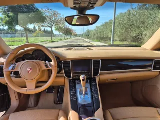 Porsche Panamera 2012
