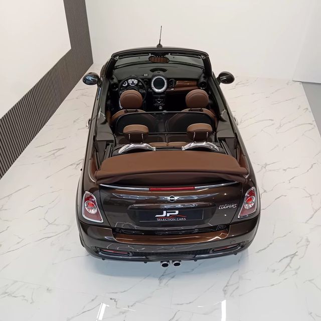MINI Cabrio 2012
