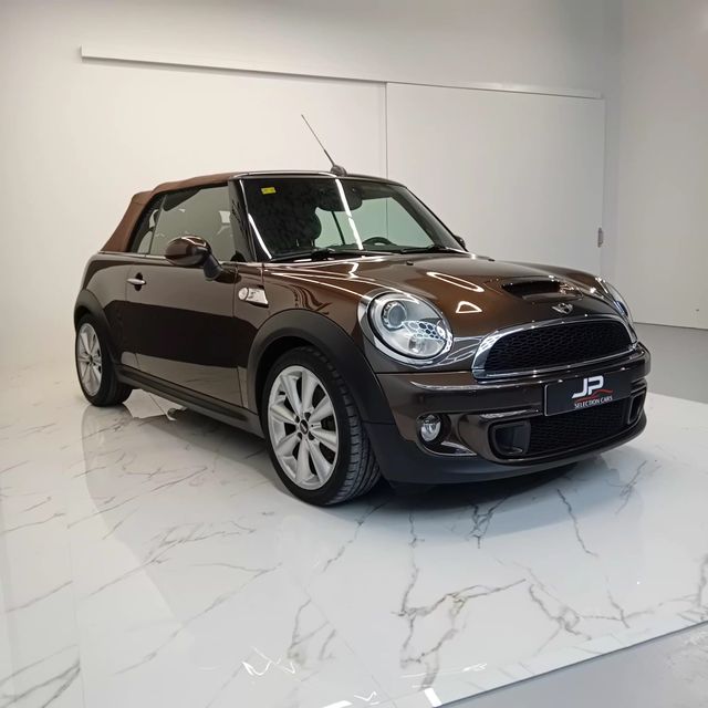 MINI Cabrio 2012