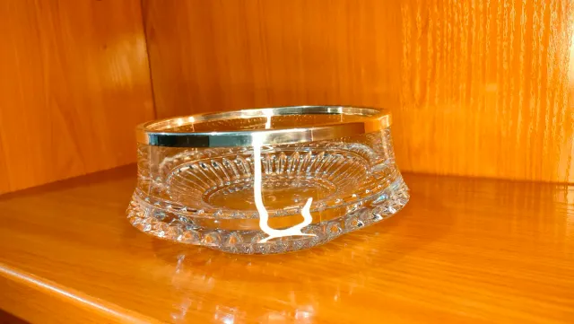 Ciotola centrotavola in cristallo intagliato 640513971