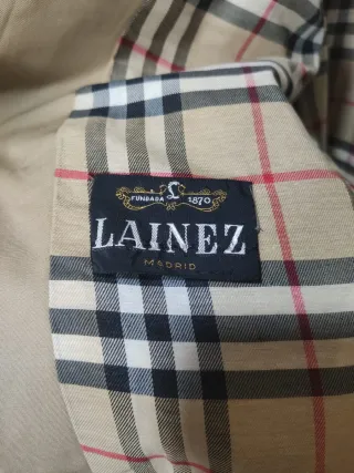 Gabardina Burberry Beige Clásica, talla muy grande