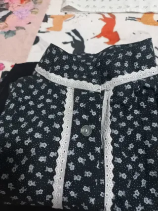 Traje de casera niña
