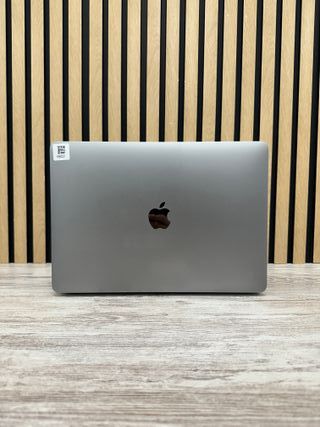 MacBook Air 13" 2020 i5 8gb 256gb SSD