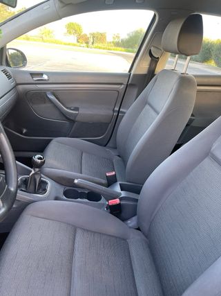 Volkswagen Golf5 2006