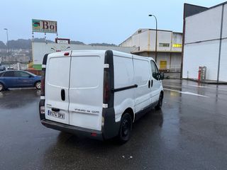 Opel Vivaro 2005
