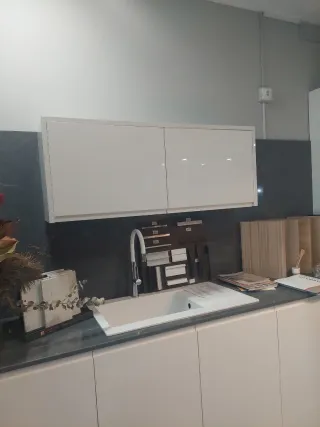 Liquidación Cocina Moderna Blanca y Gris