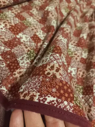 Falda y pañuelo de casera