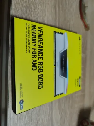 Corsair Vengeance RGB DDR5 32GB 6000mhz Blanco