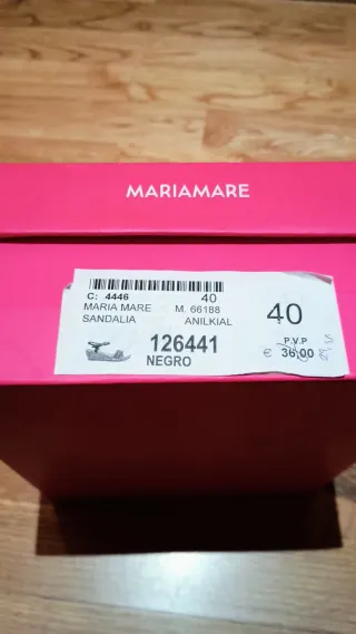 Sandalias de cuña plateadas y negras