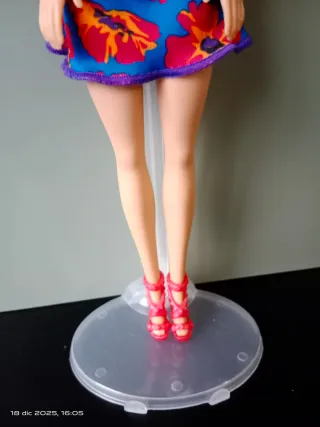 Muñeca Barbie Vestido Floral