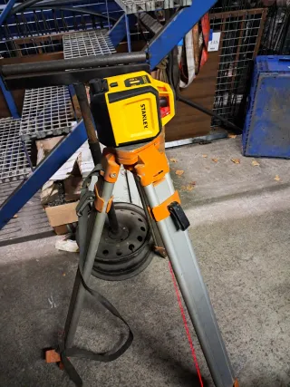 Nivel Láser Rotativo Stanley