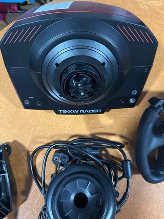Volante Thrustmaster TS-XW Racer Sparco P310