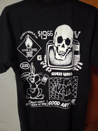 Camiseta Vans Negra Estampada