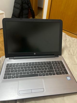 Ordenador HP Plata