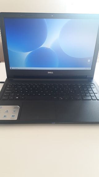 Portátil Dell Vostro 15" negro en buen estado