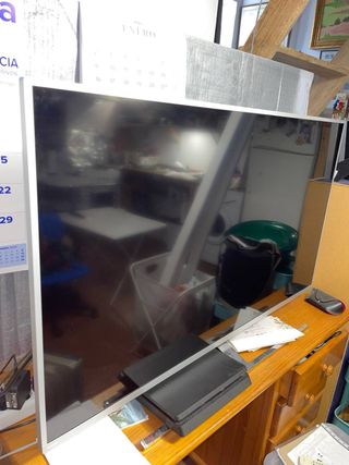 Televisor Philips 50PUS8505/12 Ambilight