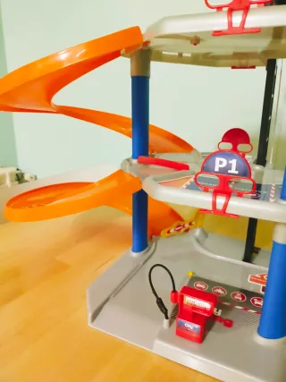 Pàrquing juguete AVC