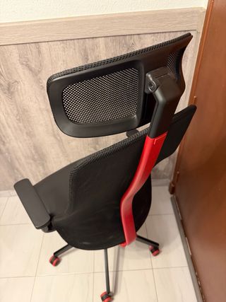 Silla Gaming IKEA Matchspel Negra y Roja