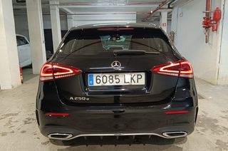 Mercedes-Benz Clase A250e HYBRID AMG 2020