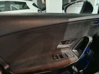 Mercedes-Benz Clase A250e HYBRID AMG 2020