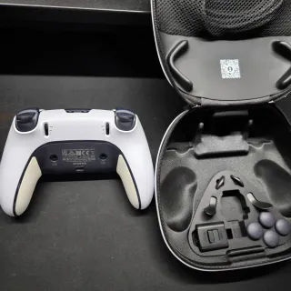 Dualsense Edge com joysticks TMR Favor Union
