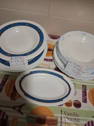 Juego de platos de porcelana 19 en total