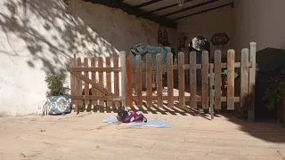 Valla de madera rústica