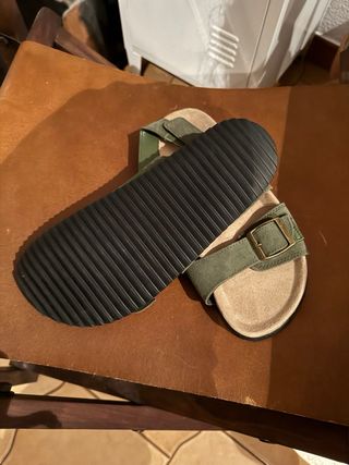 Sandalias Zara niño verde talla 38