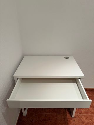 Escritorio/Tocador Blanco Ikea Nuevo