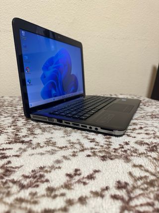 Portátil HP Negro/Plateado