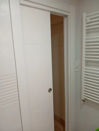 Monto puertas,cocinas,suelos madera-PVC 663483221