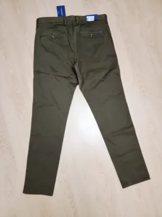 Pantalones Verdes Oliva talla 36 nuevo a estrenar