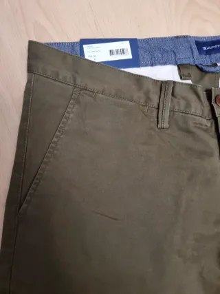 Pantalones Verdes Oliva talla 36 nuevo a estrenar
