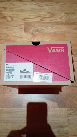 Deportivas Vans Negras y Blancas