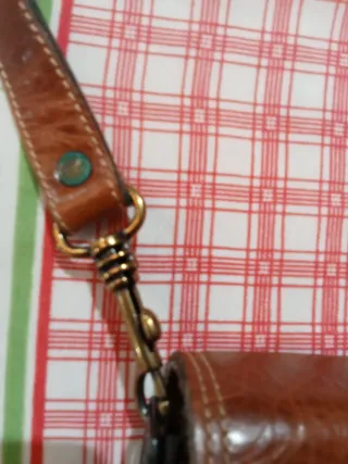 Bandolera de piel para hombre