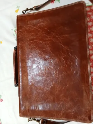 Bandolera de piel para hombre