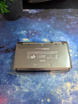 Nintendo 3DS Negra + 4 Juegos y funda