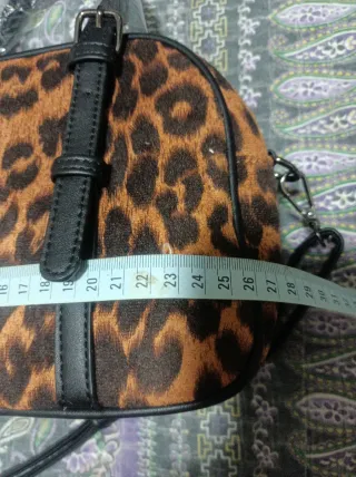 Bolso de hombro estampado leopardo