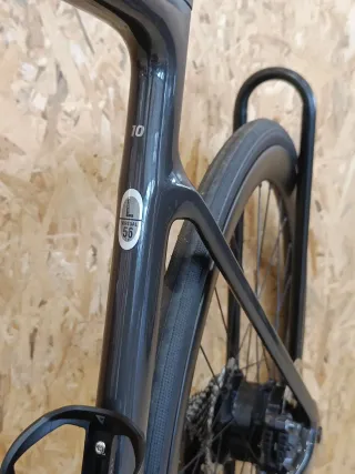 Scott Addict 10 eRide – Di2 12v – Full Carbon 2024