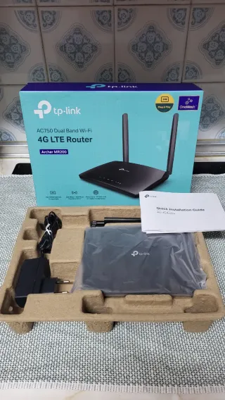 Router TP-Link Archer MR200 Tarjeta SIM