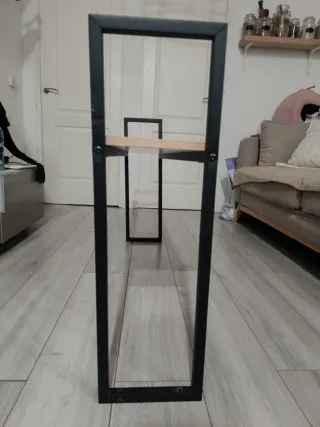 Estantería Metálica y Madera