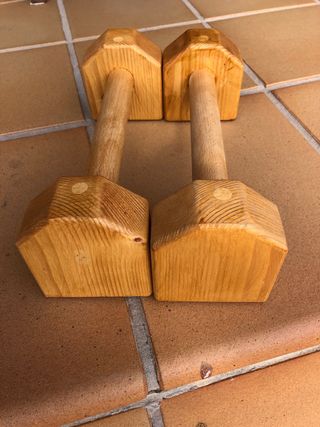 Mancuernas de madera (2 unidades)