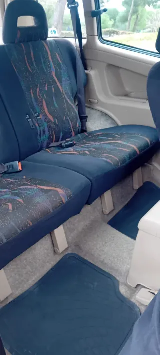 Nissan Terrano II 2000