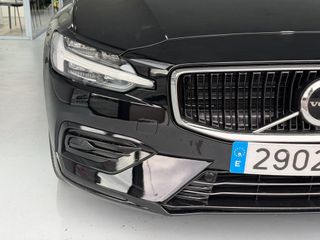 Volvo V60 2022
